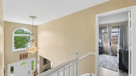 6 Sunshine Court Bolingbrook IL 60490
