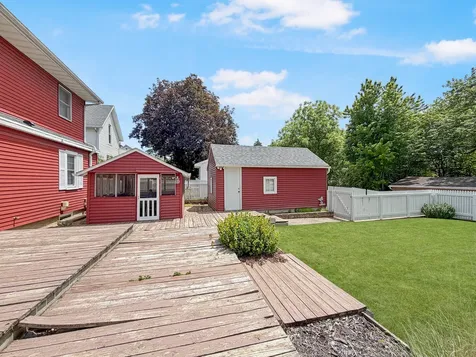 1245 West Harrison Street Freeport IL 61032