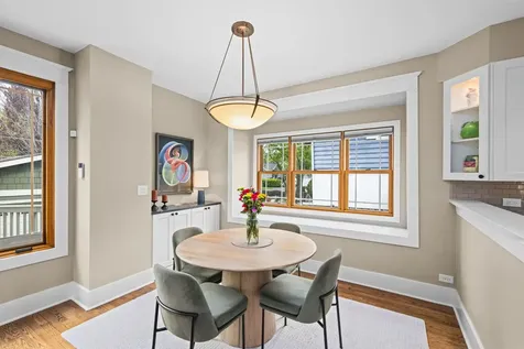 304 South Mitchell Avenue Arlington Heights IL 60005