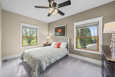 304 South Mitchell Avenue Arlington Heights IL 60005