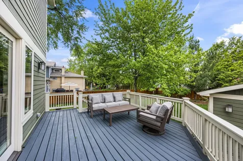 304 South Mitchell Avenue Arlington Heights IL 60005