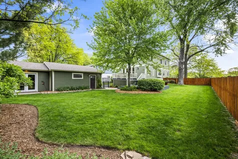 304 South Mitchell Avenue Arlington Heights IL 60005