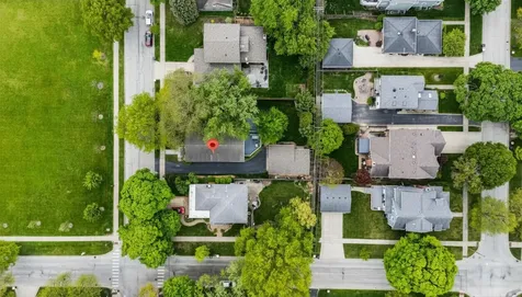 304 South Mitchell Avenue Arlington Heights IL 60005
