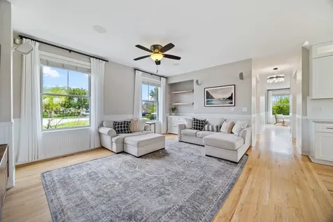 1443 Sunflower Court Grayslake IL 60030