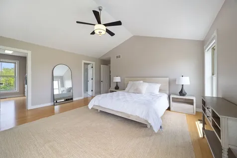 1443 Sunflower Court Grayslake IL 60030