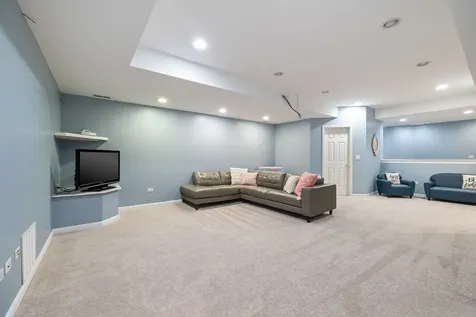 1443 Sunflower Court Grayslake IL 60030