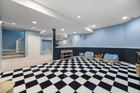 1443 Sunflower Court Grayslake IL 60030