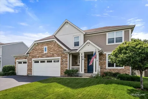 318 Winthrop Drive Oswego IL 60543