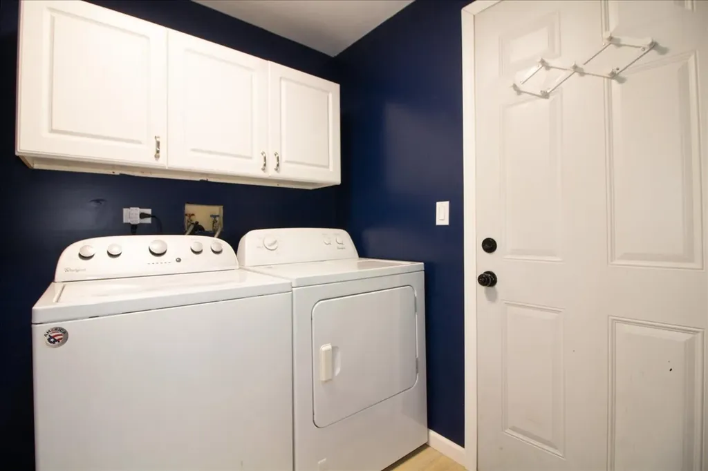 1216 Tennyson Lane Naperville IL 60540