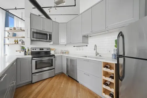 124 West Polk Street Chicago IL 60605