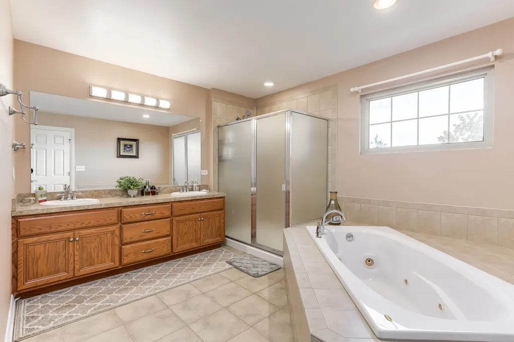 11004 Haley Court Orland Park IL 60467