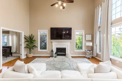 11004 Haley Court Orland Park IL 60467
