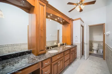 8629 Nancy Lane Orland Park IL 60462