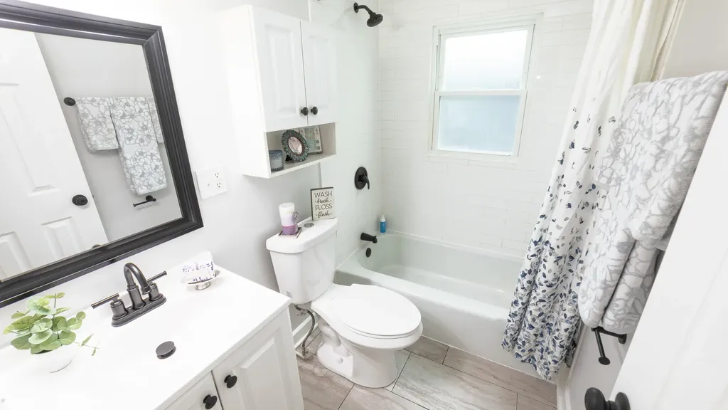 26347 West Shannon Avenue Antioch IL 60002