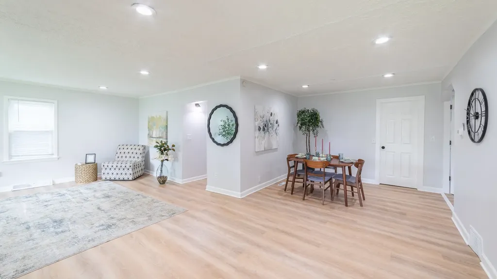 26347 West Shannon Avenue Antioch IL 60002