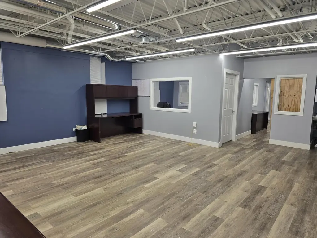 3425 West Peterson Avenue Chicago IL 60659
