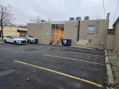 3425 West Peterson Avenue Chicago IL 60659