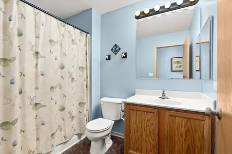 739 Bonaventure Drive Oswego IL 60543