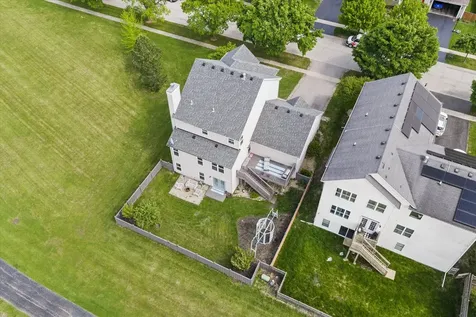 739 Bonaventure Drive Oswego IL 60543