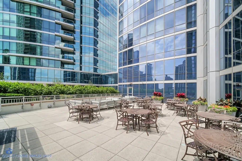 1211 South Prairie Avenue Chicago IL 60605