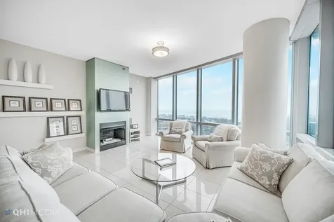 1211 South Prairie Avenue Chicago IL 60605