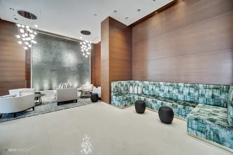 1211 South Prairie Avenue Chicago IL 60605