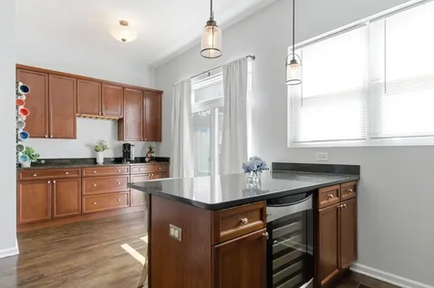 7308 Circle Avenue Forest Park IL 60130
