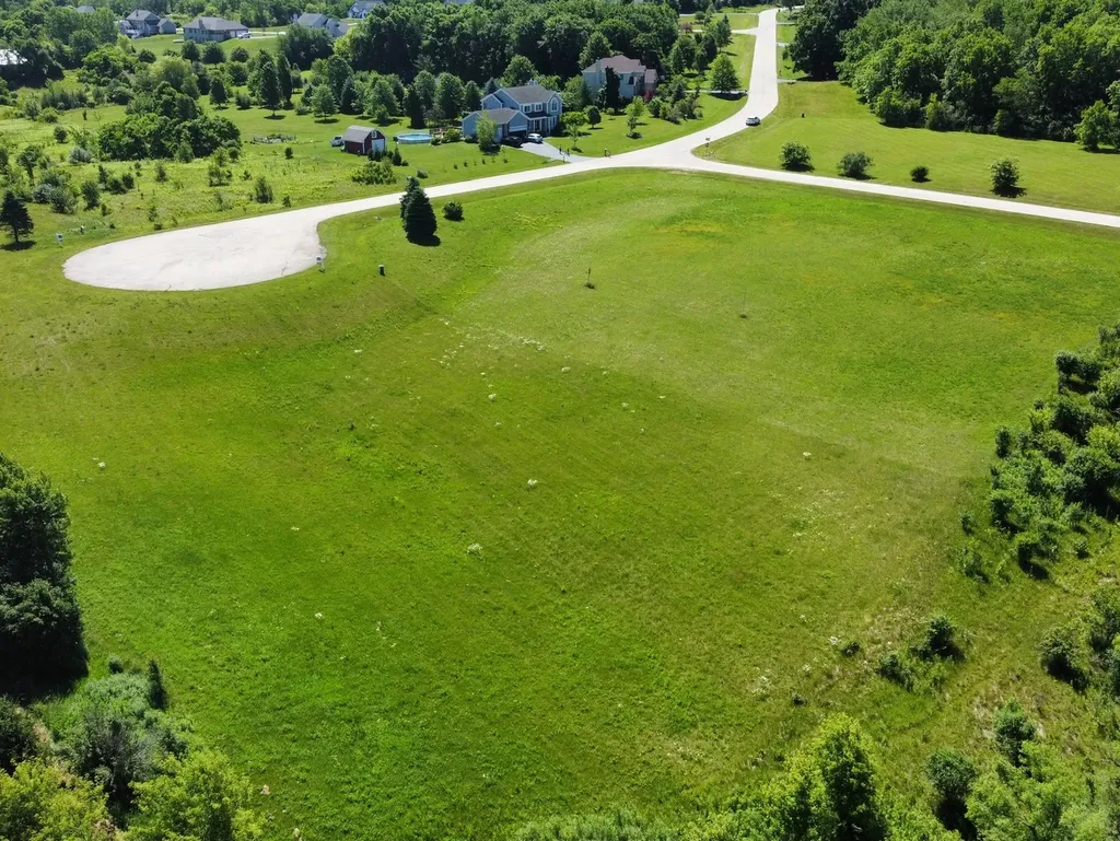 809 Indian Woodstock IL 60098