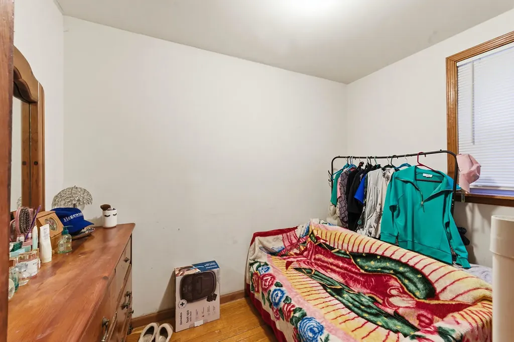 9655 South Commercial Avenue Chicago IL 60617
