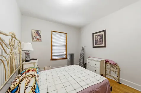 9655 South Commercial Avenue Chicago IL 60617
