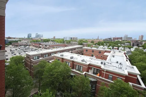 343 West Old Town Court Chicago IL 60610