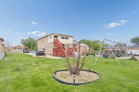 9754 South Harvard Avenue Chicago IL 60628