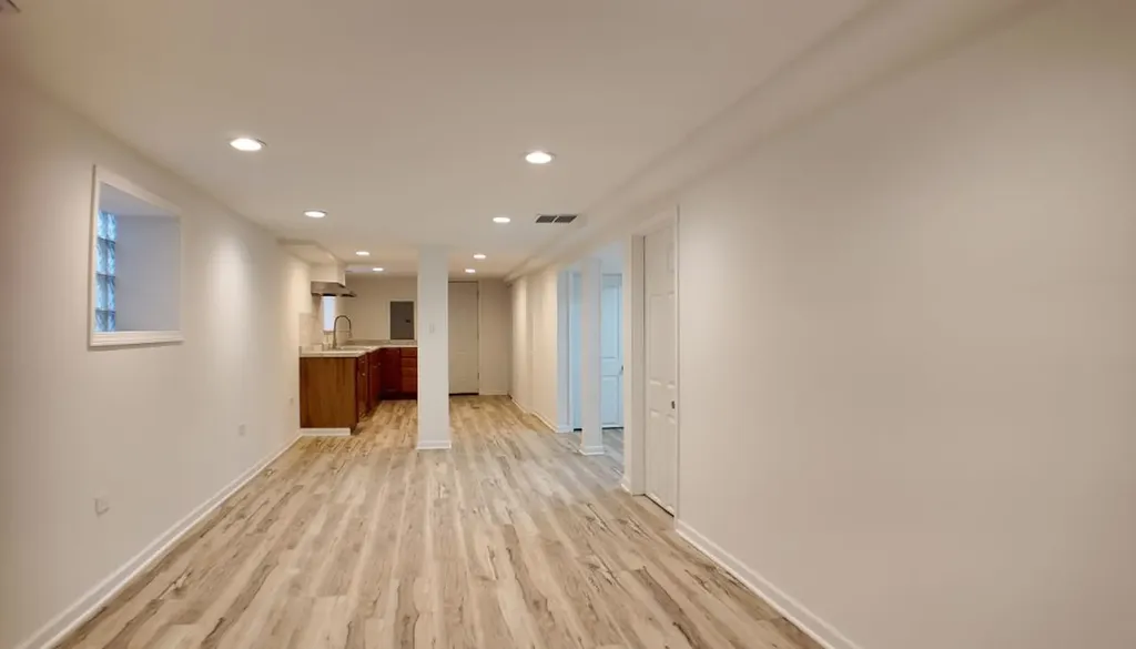 6740 South Laflin Street Chicago IL 60636