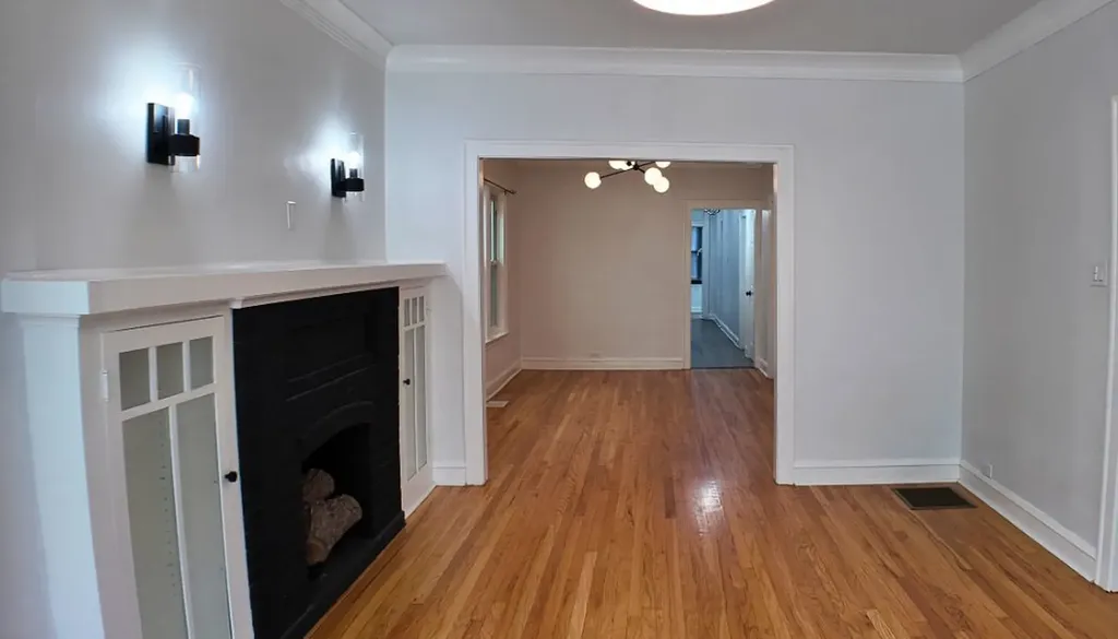 6740 South Laflin Street Chicago IL 60636