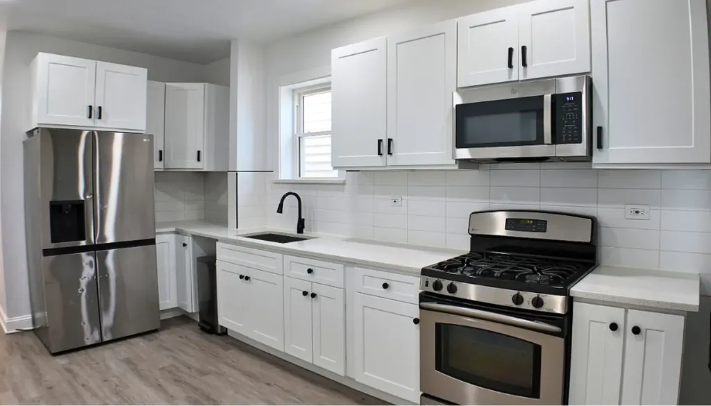6740 South Laflin Street Chicago IL 60636