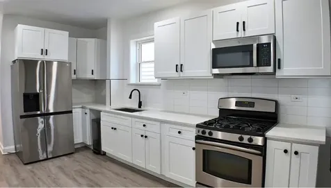 6740 South Laflin Street Chicago IL 60636