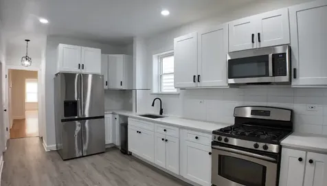 6740 South Laflin Street Chicago IL 60636