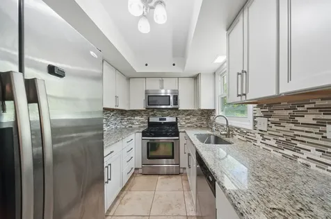 1663 Longvalley Drive Northbrook IL 60062