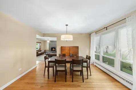 1663 Longvalley Drive Northbrook IL 60062