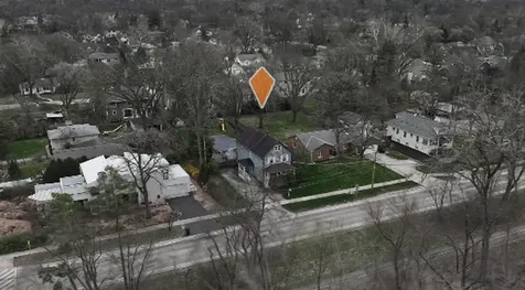 933 Harms Road Glenview IL 60025