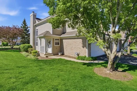 1679 Yellowstone Circle Crystal Lake IL 60014