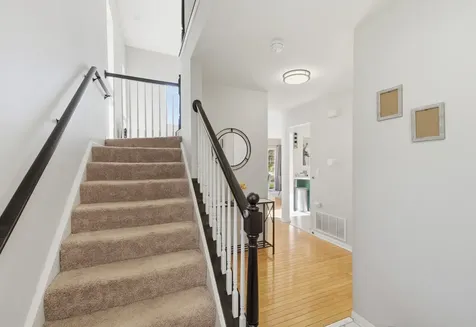 1679 Yellowstone Circle Crystal Lake IL 60014