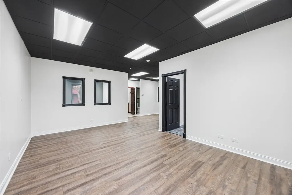 414 Plaza Drive Westmont IL 60559