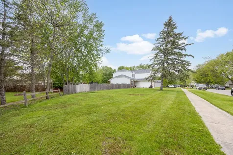 1705 North Ryan Street Mchenry IL 60050