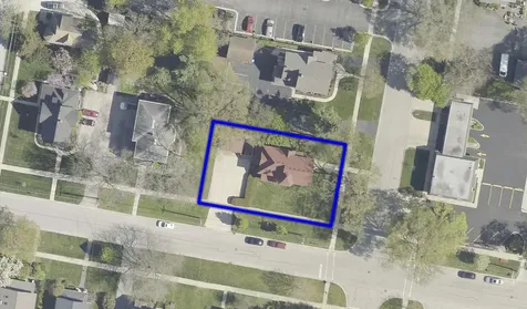 28 South 5th Street Geneva IL 60134