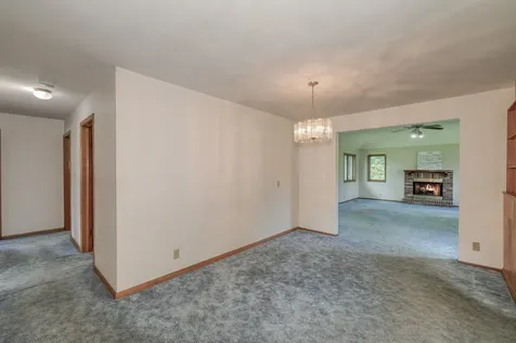 402 North First Street Elburn IL 60119