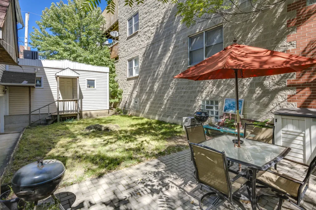 1538 West Fry Street Chicago IL 60642