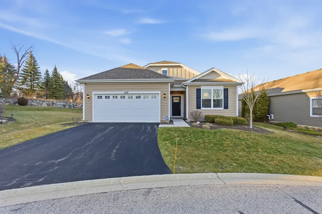 1110 Redtail Court Woodstock IL 60098