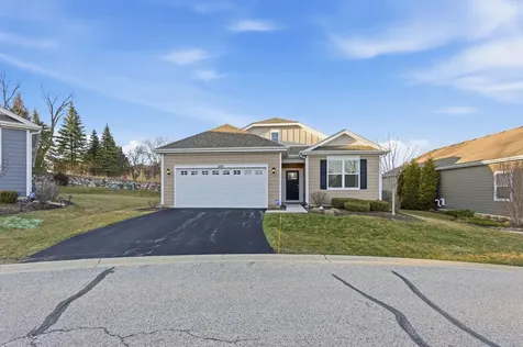 1110 Redtail Court Woodstock IL 60098