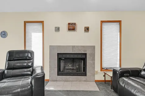 18311 65TH Avenue Tinley Park IL 60477